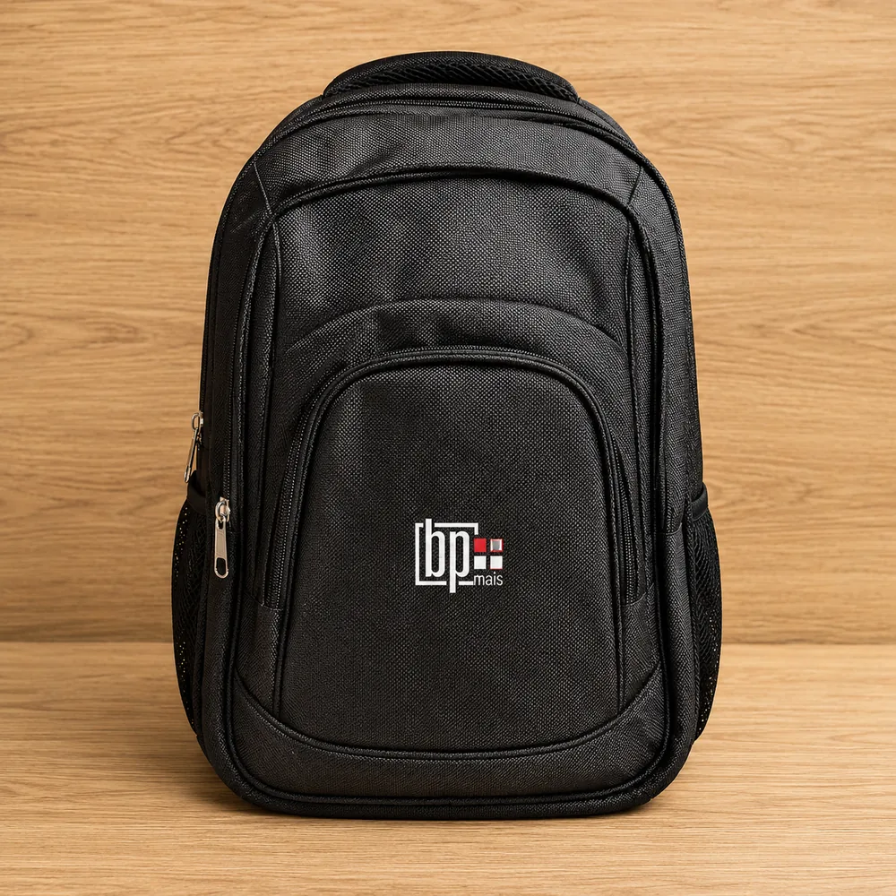 Mochila Mobilidade preta personalizada com logotipo BP Mais